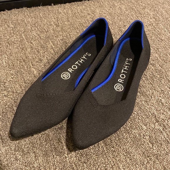 Rothy's Shoes - Black pointy rothys